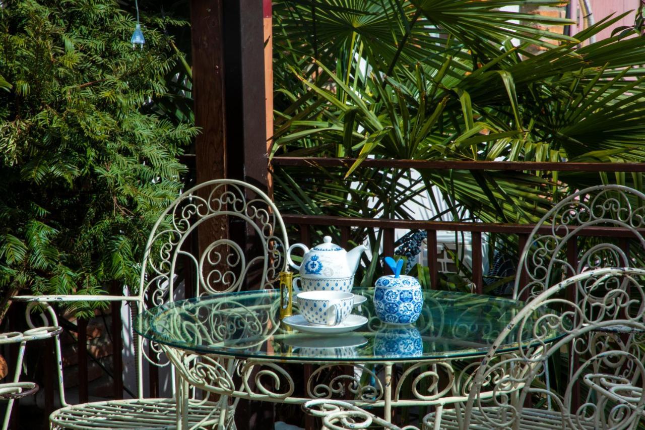 Tatin - Hotel & Cafe In Mtsʼkhetʼa Kültér fotó